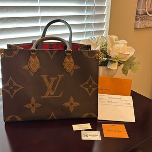 Louis Vuitton On The Go MM M45321 - Authentic